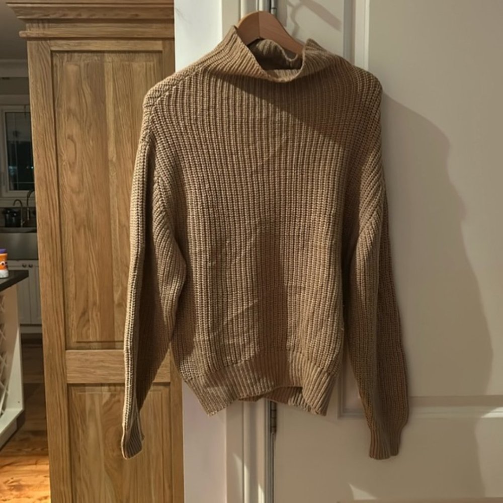 WILFRED ARITZIA Montpellier turtleneck sweater xs - Picture 2 of 16